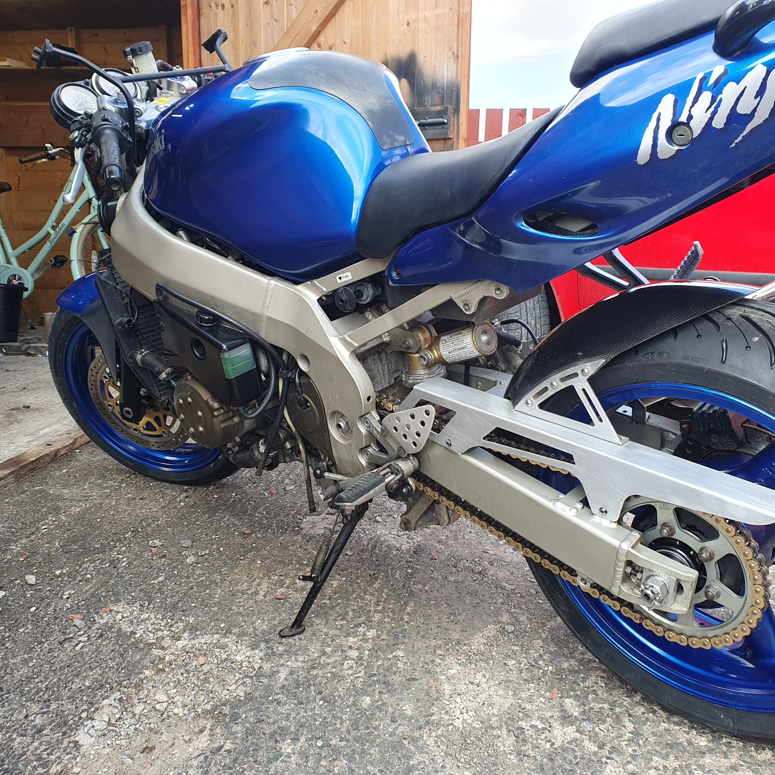 ZX-9R Lora and I Go to Ayr for an MOT 💞